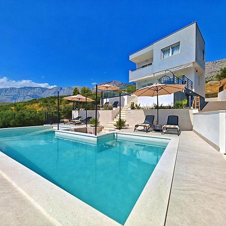 Luxury Holiday Home Dioniz Podgora Exterior photo